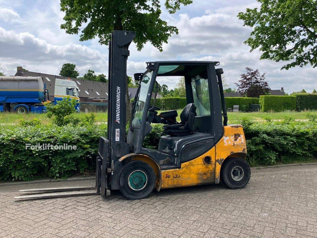 Купить дизельный погрузчик Jungheinrich DFG425s | Forkliftonline KZ Дизельный погрузчик Jungheinrich DFG425s - Forkliftonline