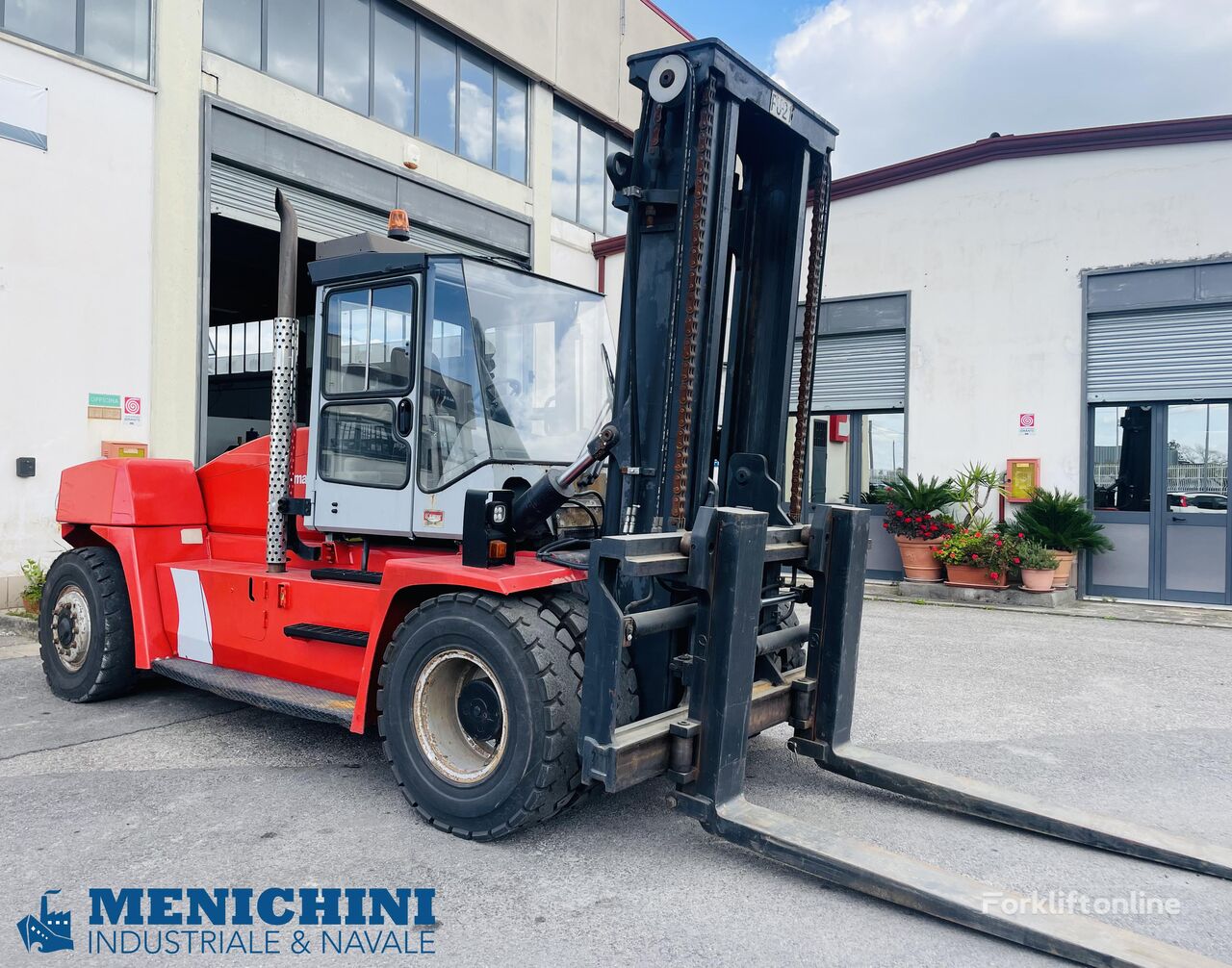 Kalmar DCE 160-12 diesel forklift