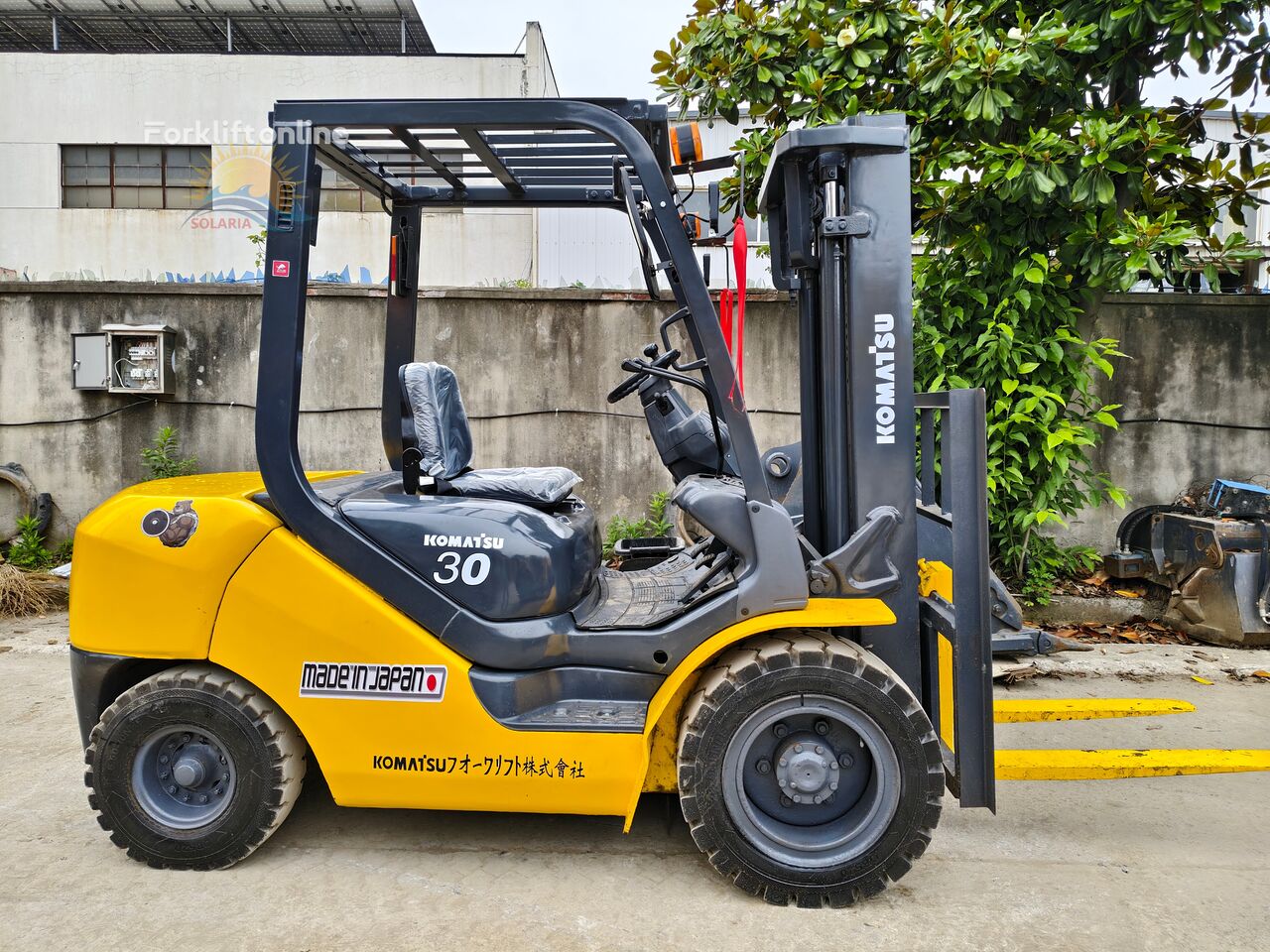 Komatsu FD30 diesel forklift for sale | Forkliftonline US Komatsu FD30 diesel forklift - Forkliftonline