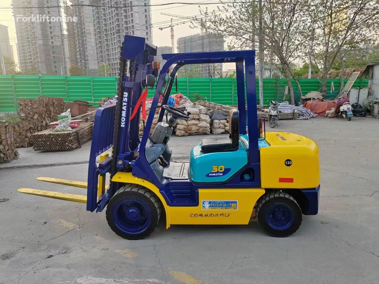 Komatsu FD30C-12 diesel forklift