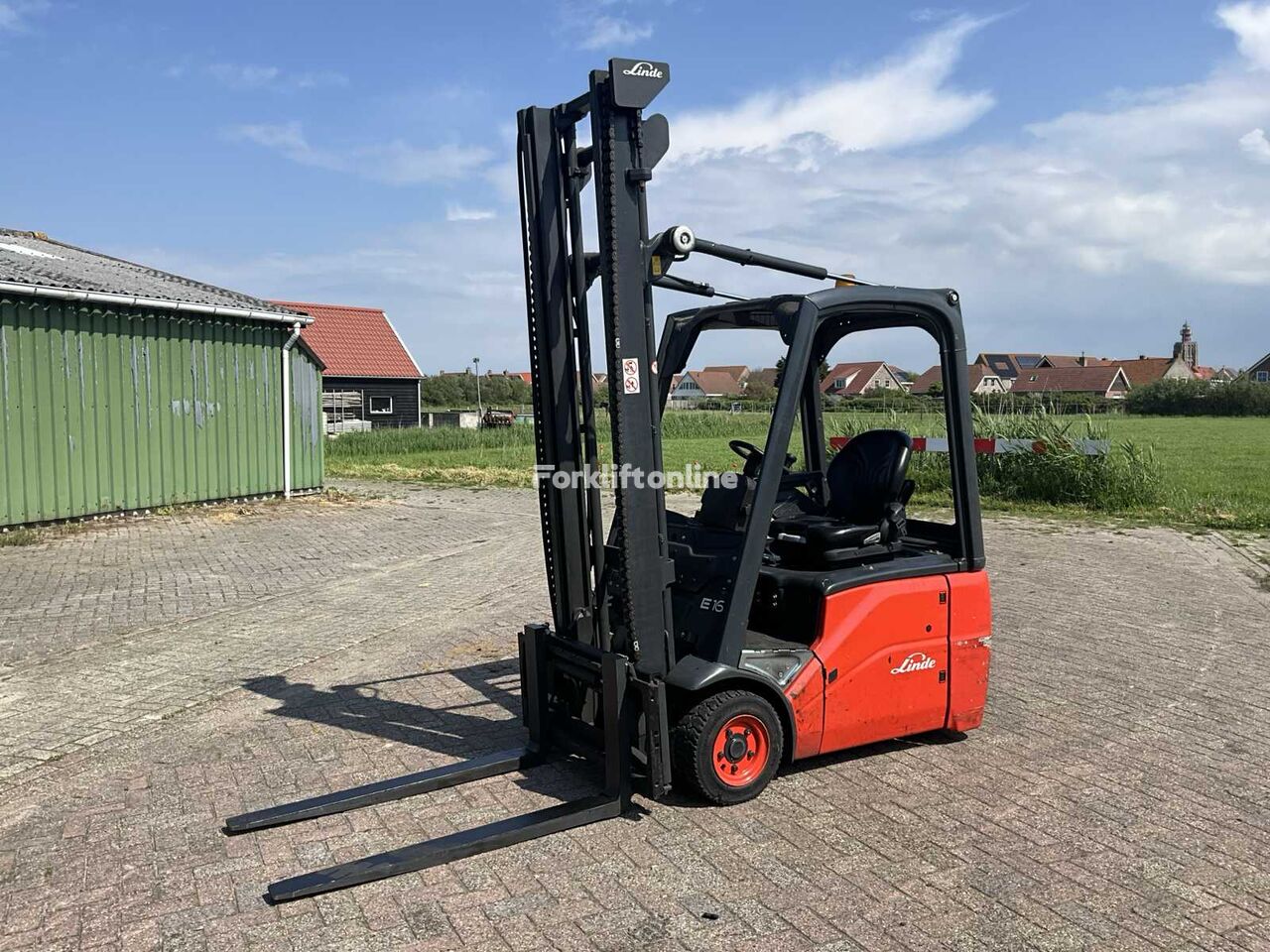 дизельный погрузчик Linde E16C-01