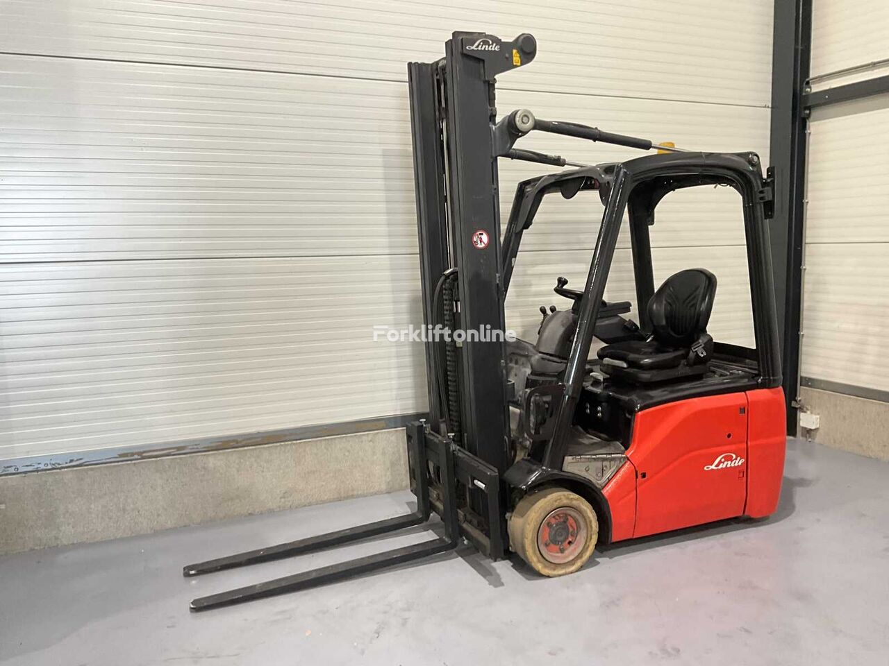 Linde E16C-01 diesel forklift