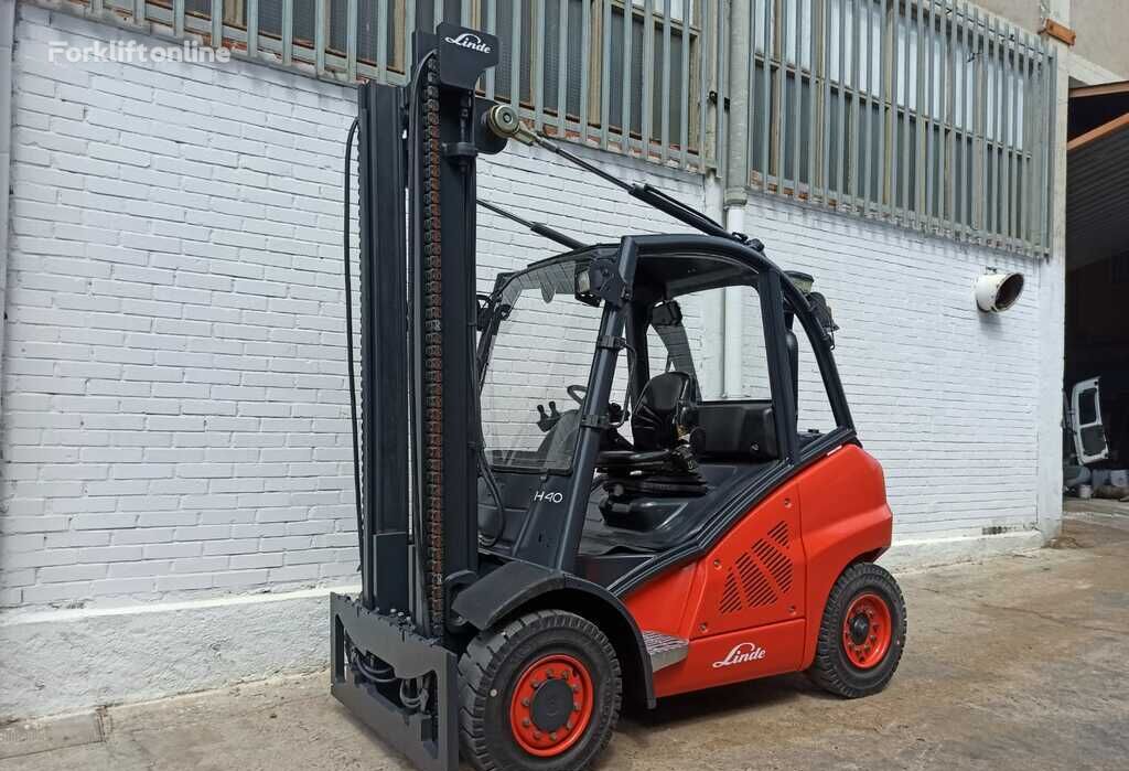 дизельный погрузчик Linde H40D