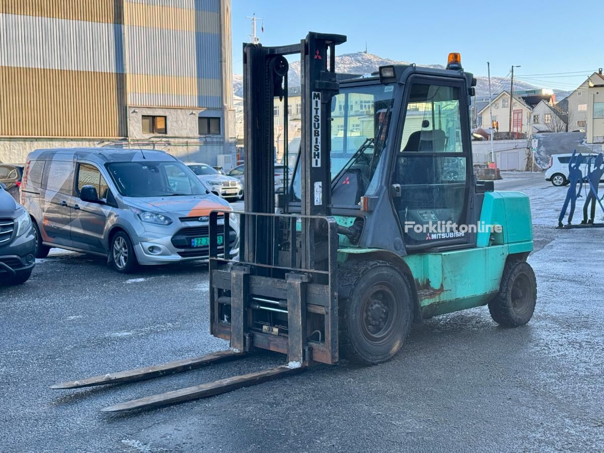 Mitsubishi FD 40 KL - Truck diesel forklift