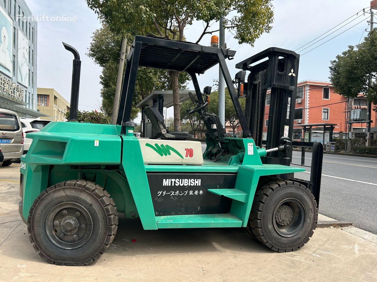 Mitsubishi FD70 diesel forklift