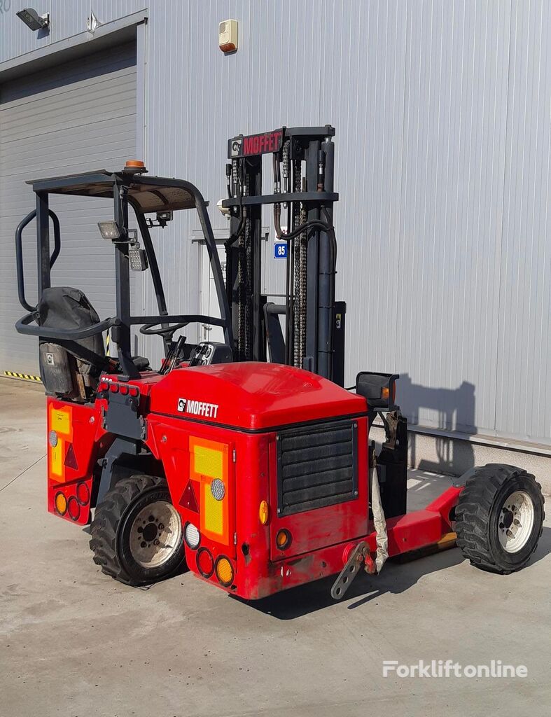 Moffett M4 25.3 NX diesel forklift