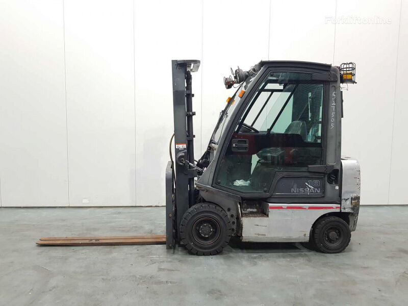 Nissan FD18 diesel forklift