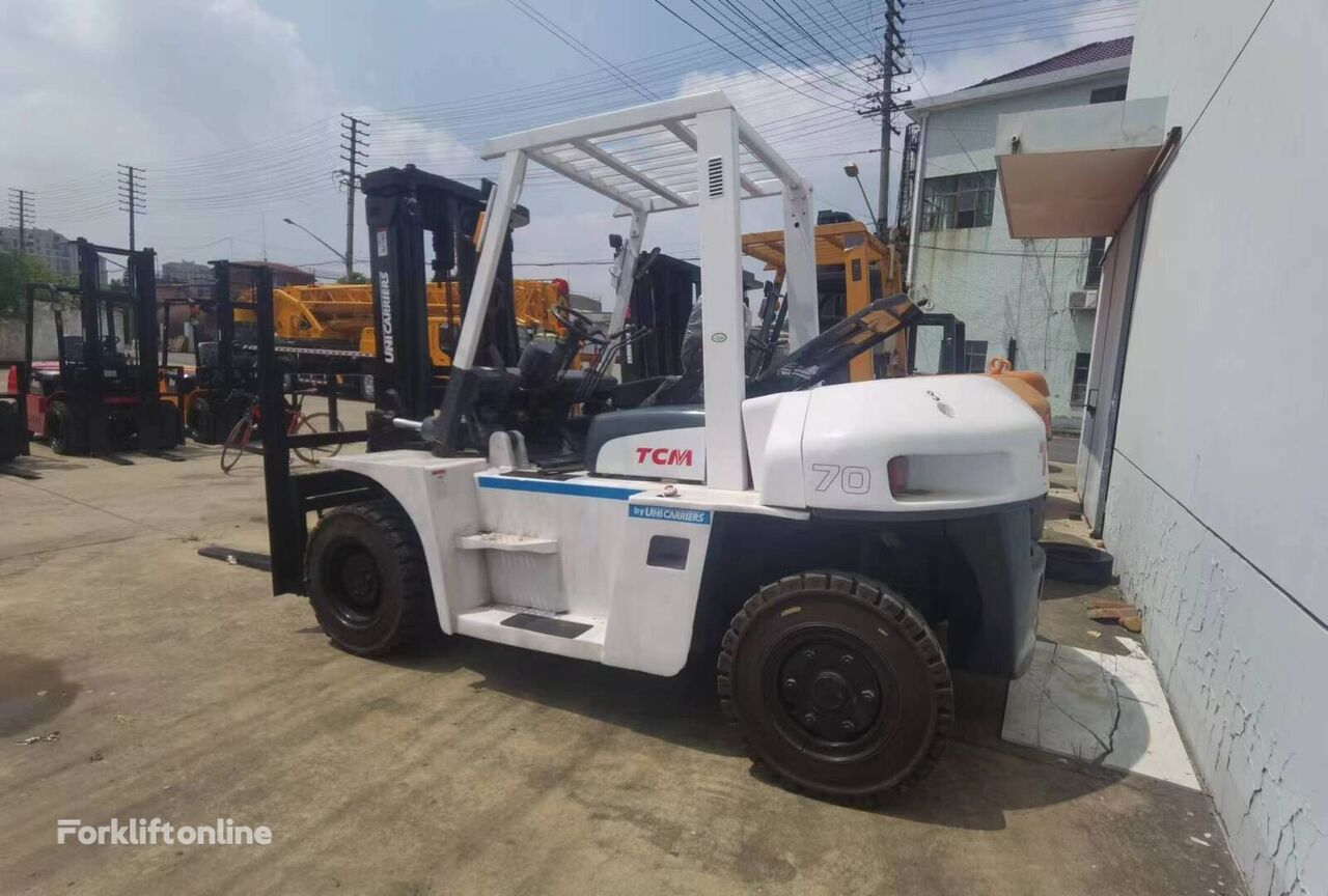 xe nâng động cơ diesel TCM 7 Ton TCM FD70 Diesel Forklift