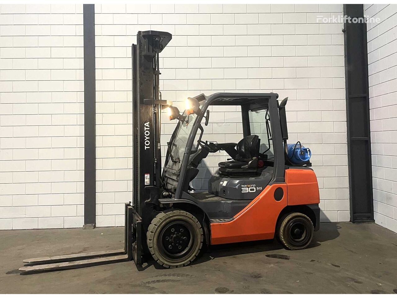 Toyota 02-8FG30 diesel forklift