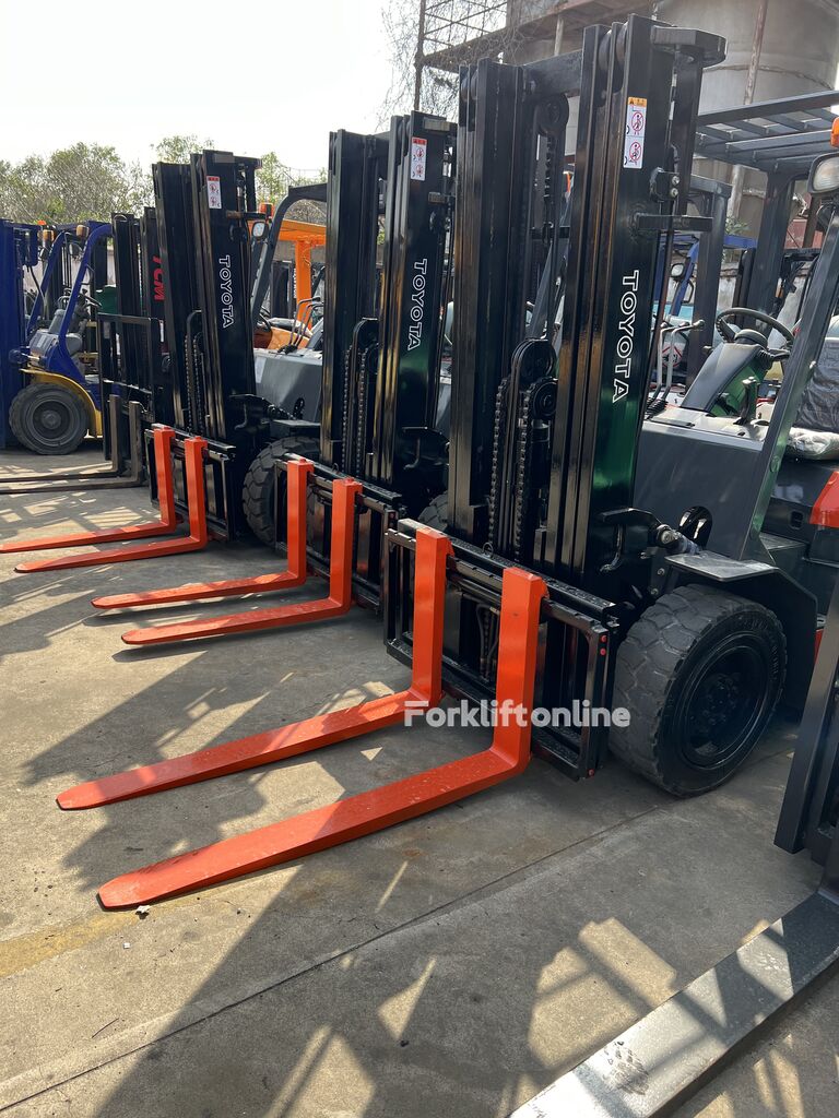 Toyota FGZN30 diesel heftruck te koop | Forkliftonline NL Toyota FGZN30 diesel heftruck - Forkliftonline