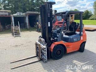 Toyota SAS 25 diesel forklift