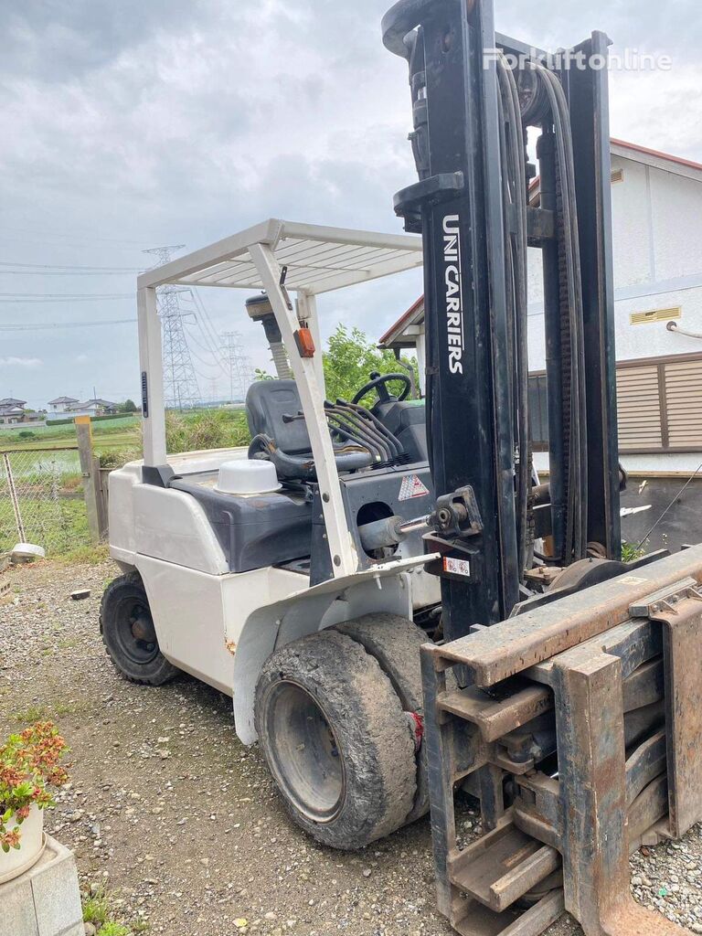 UniCarriers VM400 4 Ton Fork dieseldriven gaffeltruck