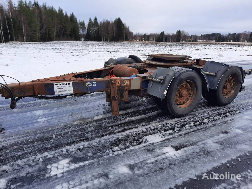 trailer lori Närko Dolly