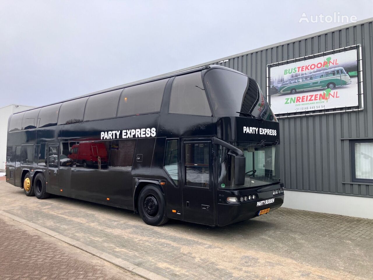 الحافلة ذات الطابقين Neoplan SKYLINER Bistrobus N122/3L