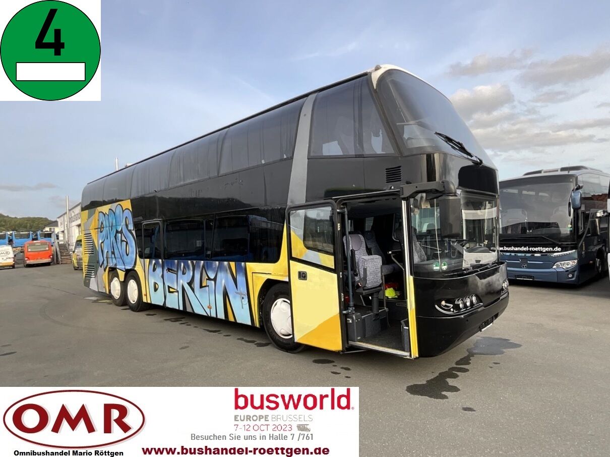 الحافلة ذات الطابقين Neoplan Skyliner