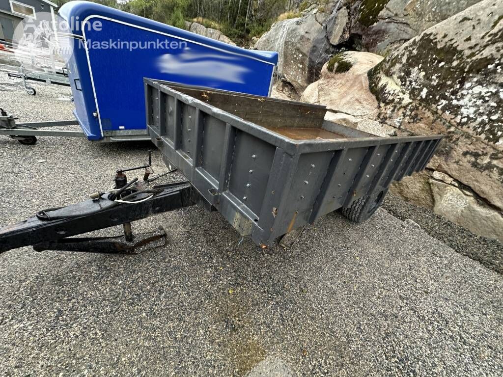 Möre  Vagn med tipp dump trailer