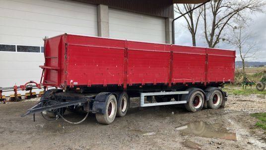 Nopa dump trailer