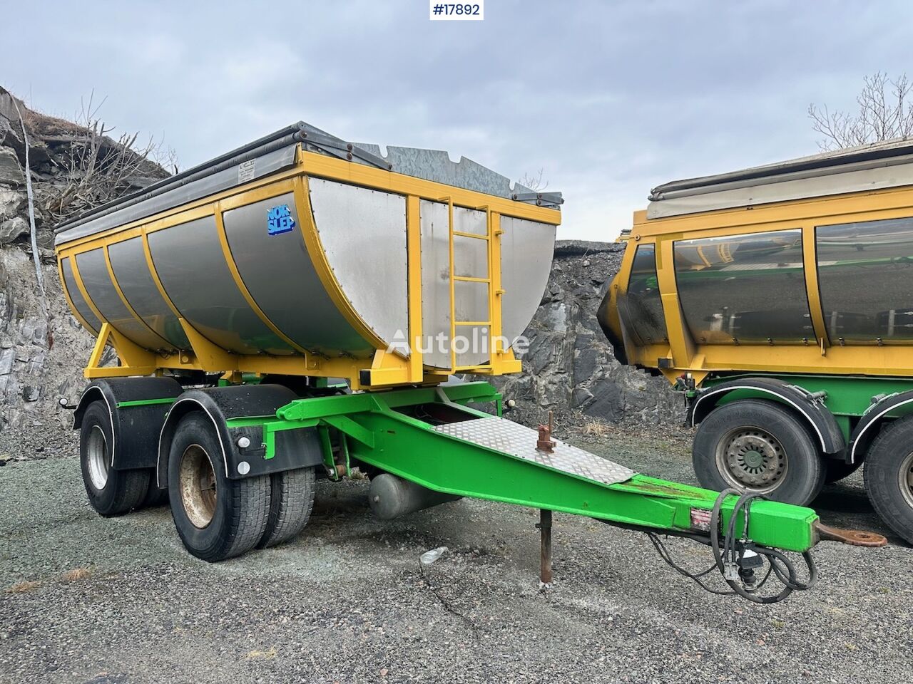 العربات المقطورة شاحنة قلابة Ohna Maur Asphalt trailer