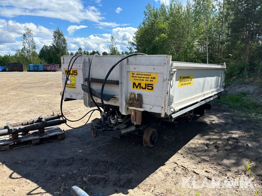 Spårgående dump trailer