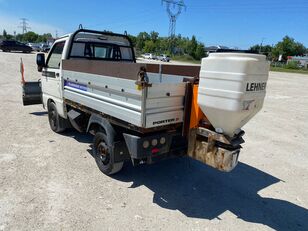 Piaggio Porter 1,2 d Pfau S90 - 4x4 - Tipper - snowplow Kipper LKW < 3.5t kaufen - Bild 9 | Autoline LI Piaggio Porter 1,2 d Pfau S90 - 4x4 - Tipper - snowplow Kipper LKW < 3.5t | Bild 9 - Autoline