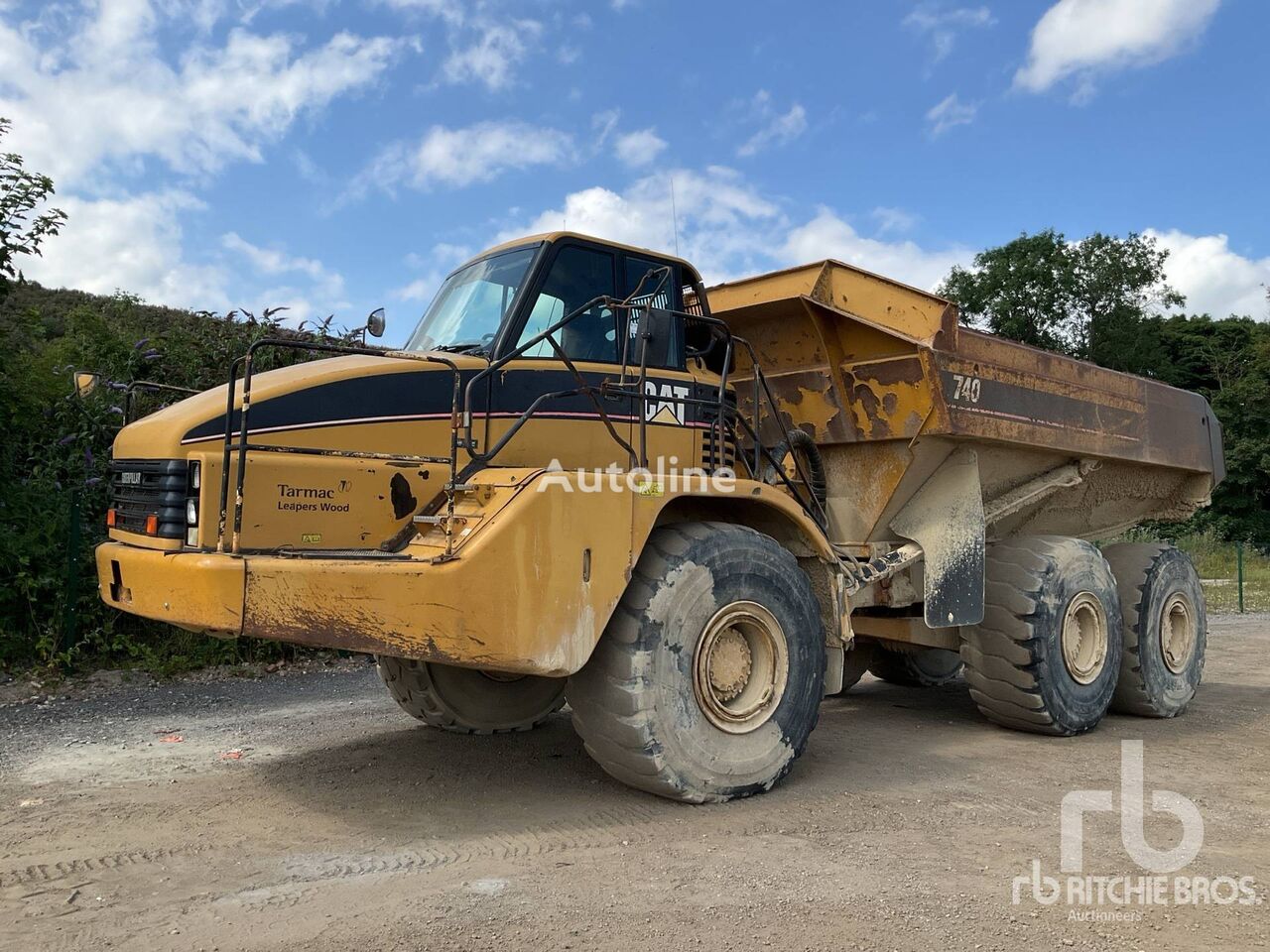 CAT 740 dump truck