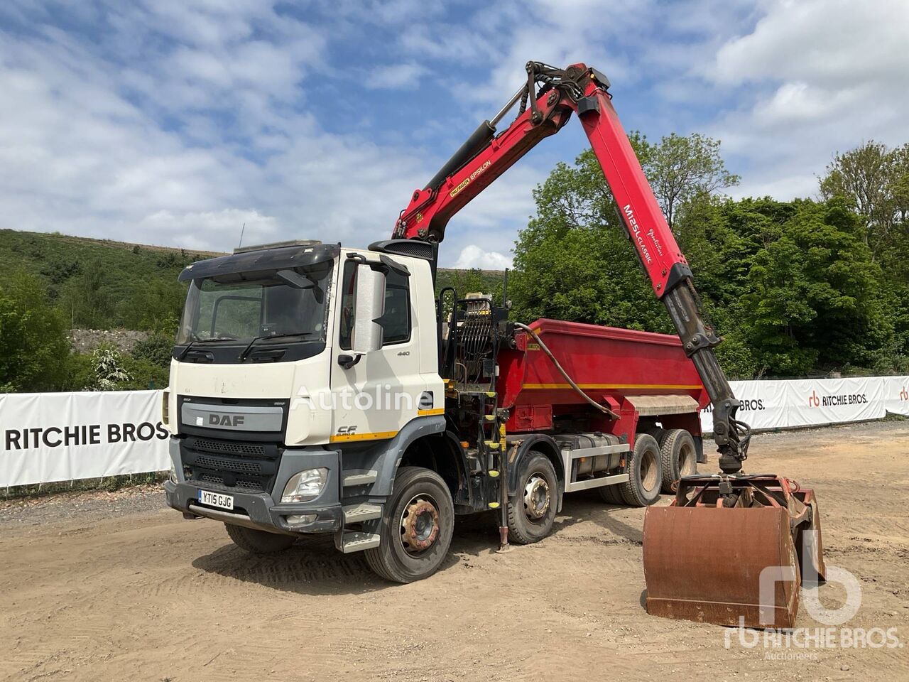 Autobasculantă DAF CF440 8x4 Twin-Steer de vânzare | Autoline RO Autobasculantă DAF CF440 8x4 Twin-Steer - Autoline