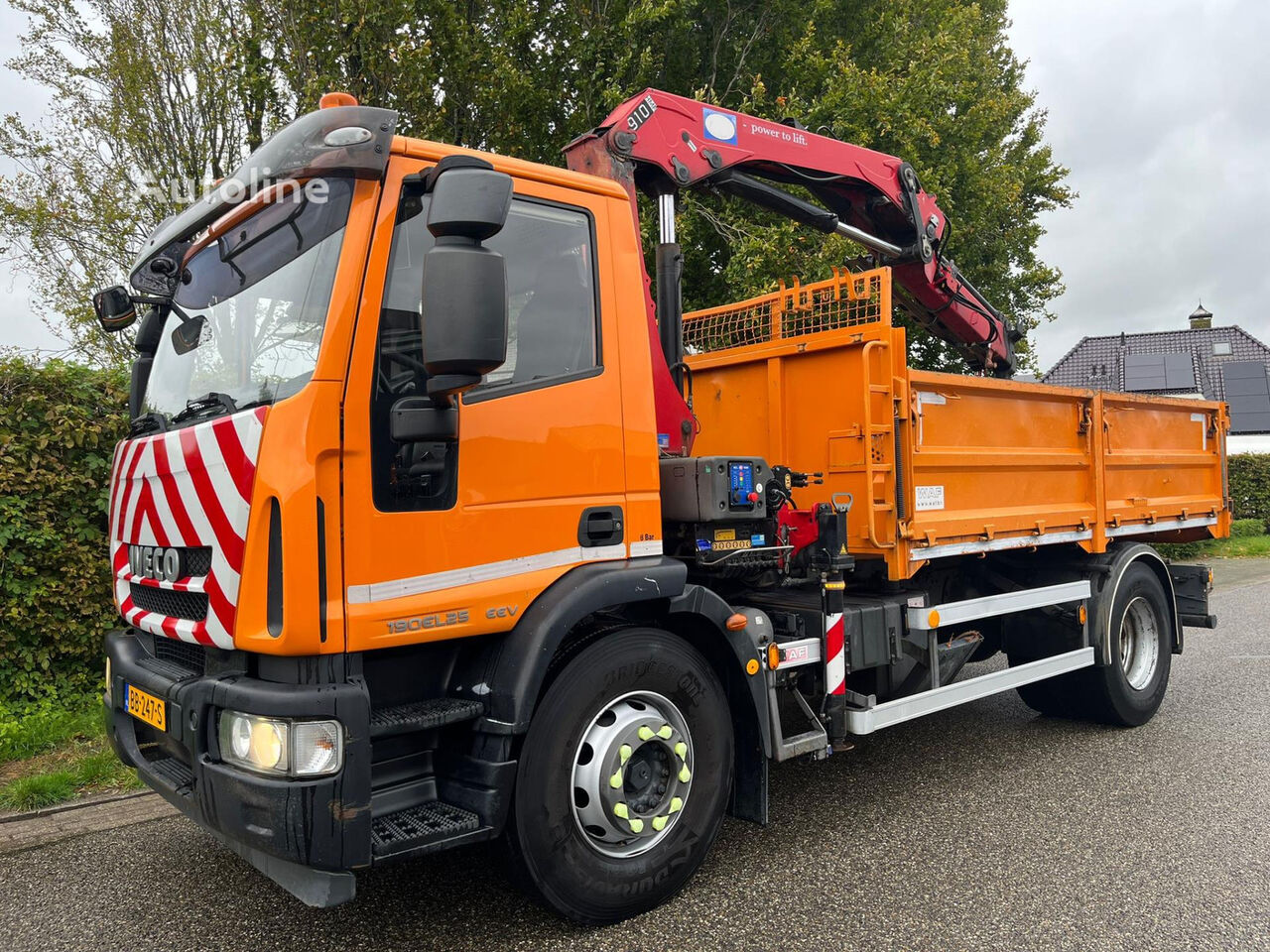 شاحنة قلابة Eurocargo  190EL25 EEV . kipper , HMF kraan  - Autoline