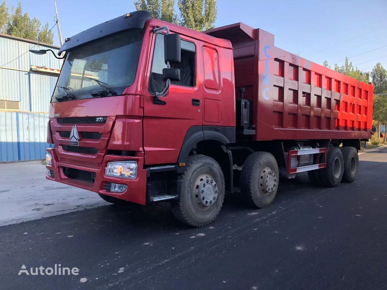 Camion-benne HOWO 8x4 6x4 dump truck 375hp - Autoline