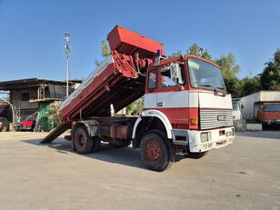 truk pembuangan IVECO 190.26