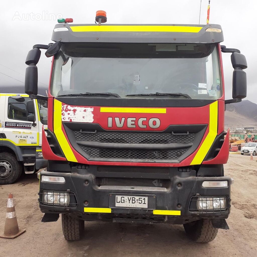 камион самосвал IVECO AD410 TOL 20 M3