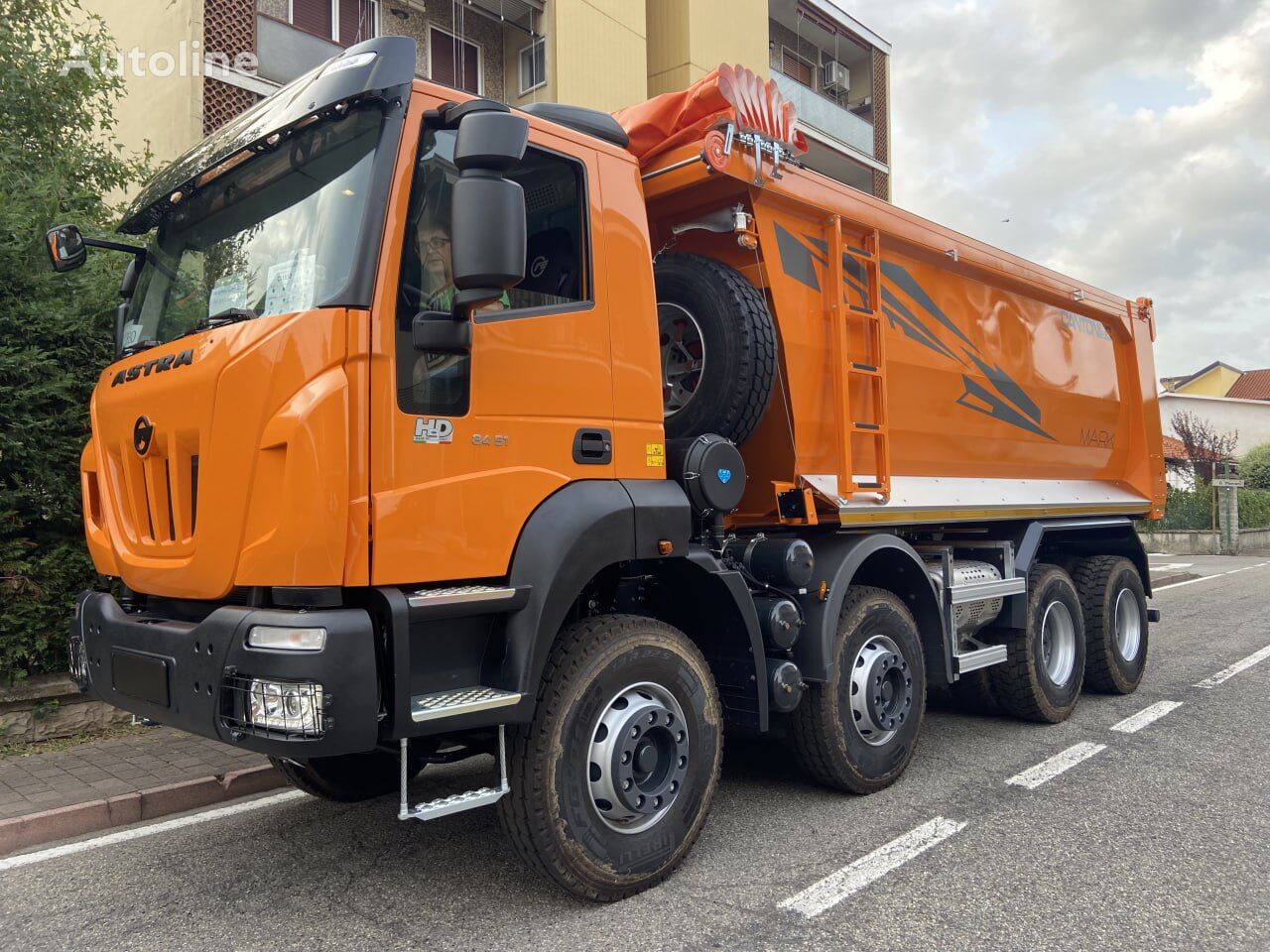 yeni IVECO ASTRA HD 9 84.41 v nalichii na sklade damperli kamyon