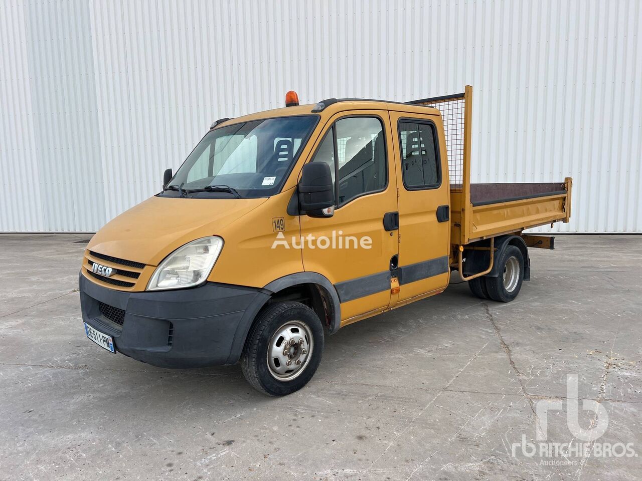 IVECO Camion Benne kiper