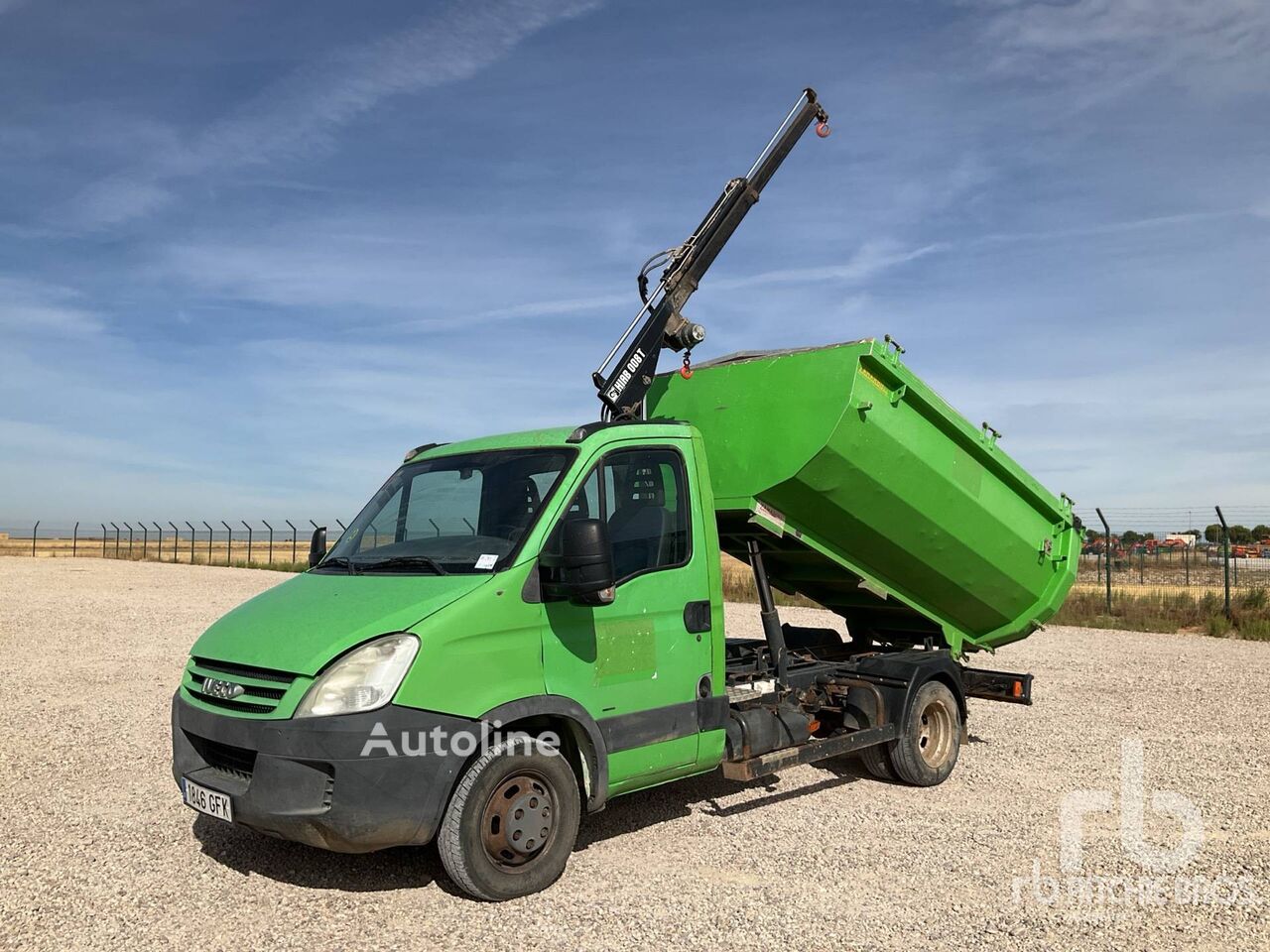 Camion-benne IVECO DAILY 35C12 2007 Hiab 008 840 kg on 4x2 à vendre | Autoline GN Camion-benne IVECO DAILY 35C12 2007 Hiab 008 840 kg on 4x2 - Autoline