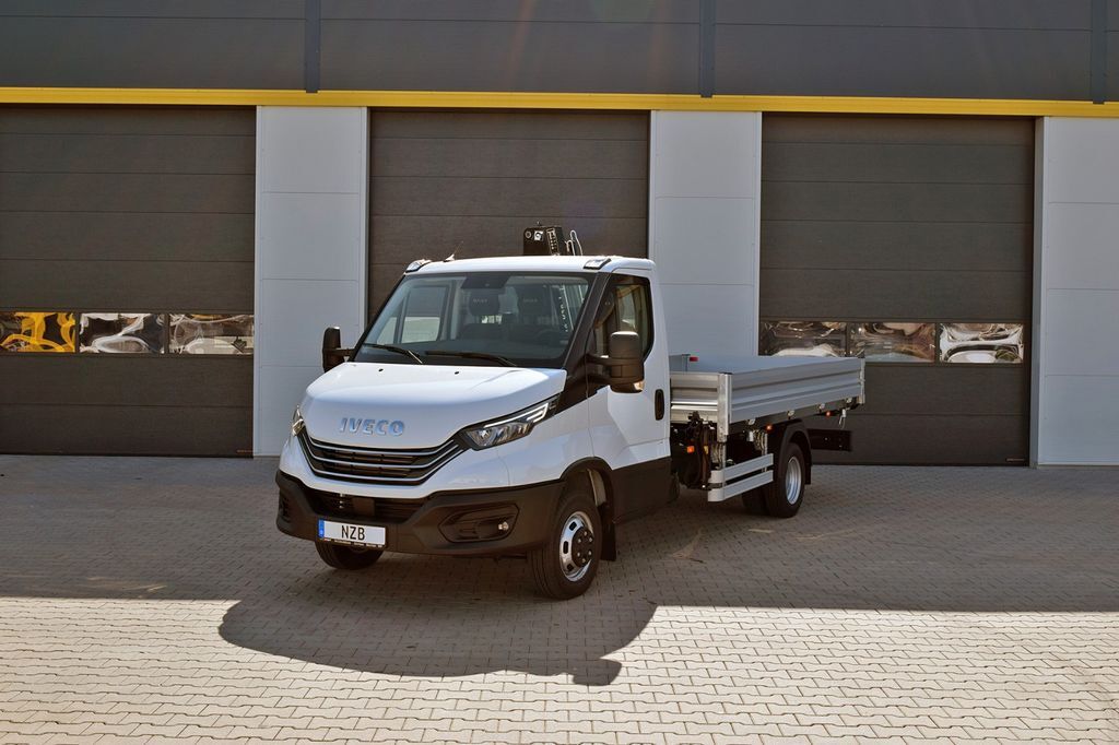 신품 덤프 트럭 IVECO Daily 50C21H