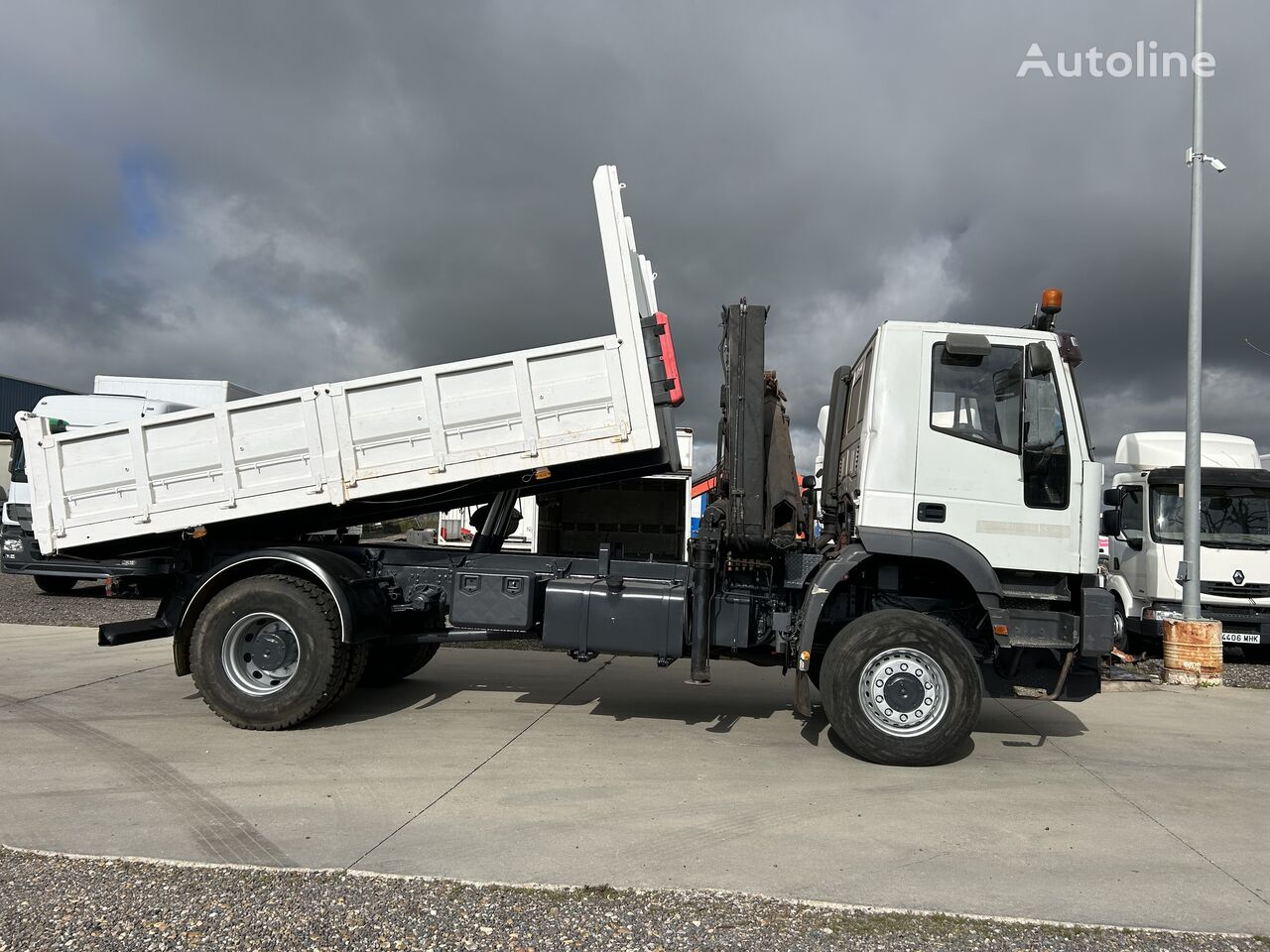 ανατρεπόμενο φορτηγό IVECO Eurotrakker 340