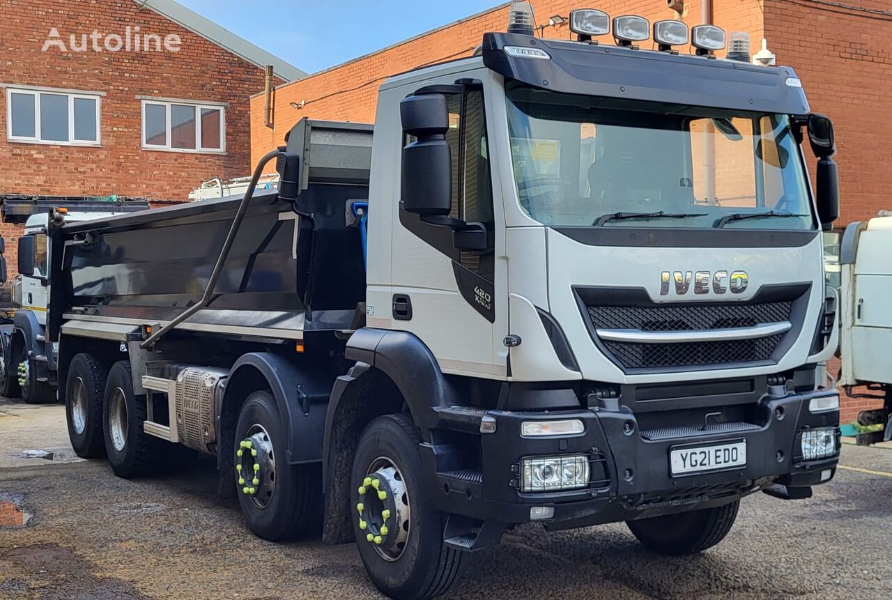 самосвал IVECO Stralis 420