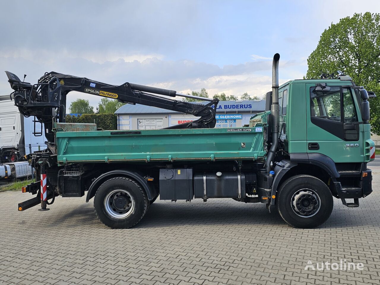 IVECO Trakker 360 // 2009r Meiller Kipper dwustronny, Palfinger M100 / volquete