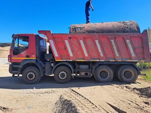IVECO Trakker 440 volquete