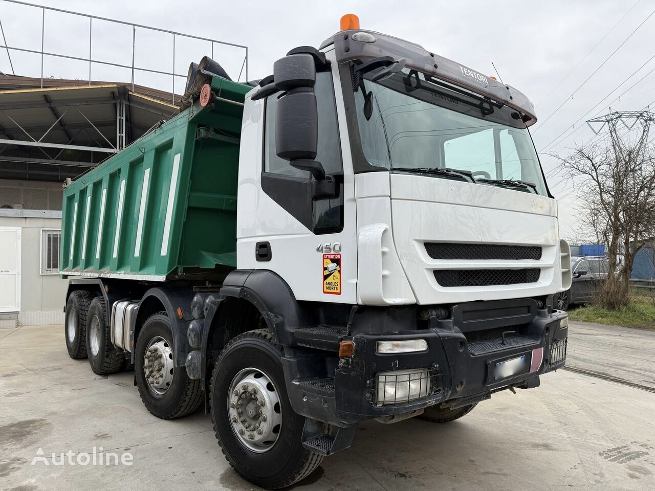 camion-benne IVECO Trakker 450