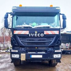 IVECO Trakker 450 dump truck