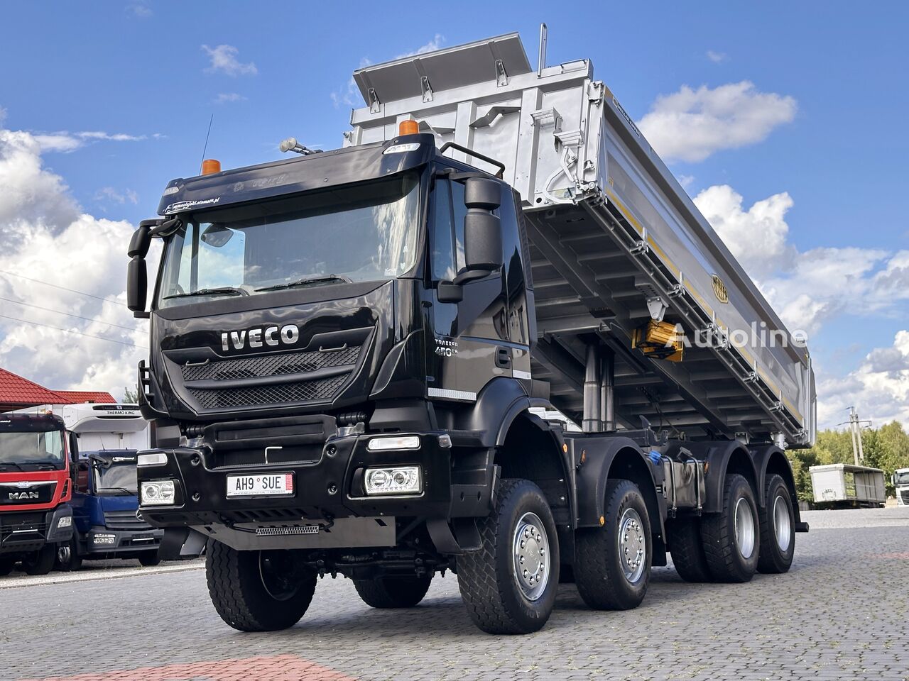 IVECO Trakker 450 8x8 MEILLER KIPPER / 3 SIDE / GERMAN TRUCK dump truck for sale | Autoline IN IVECO Trakker 450 8x8 MEILLER KIPPER / 3 SIDE / GERMAN TRUCK dump truck - Autoline