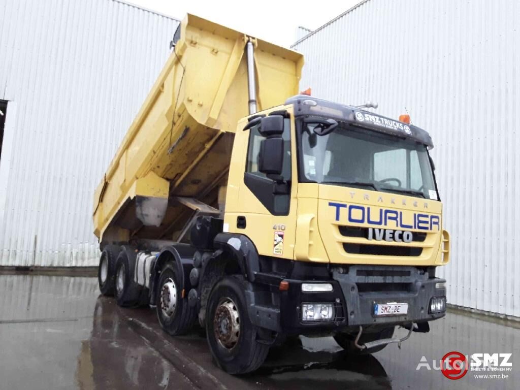 IVECO Trakker 450 manual dump truck