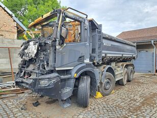 IVECO X-WAY 480 8X4 dump truck