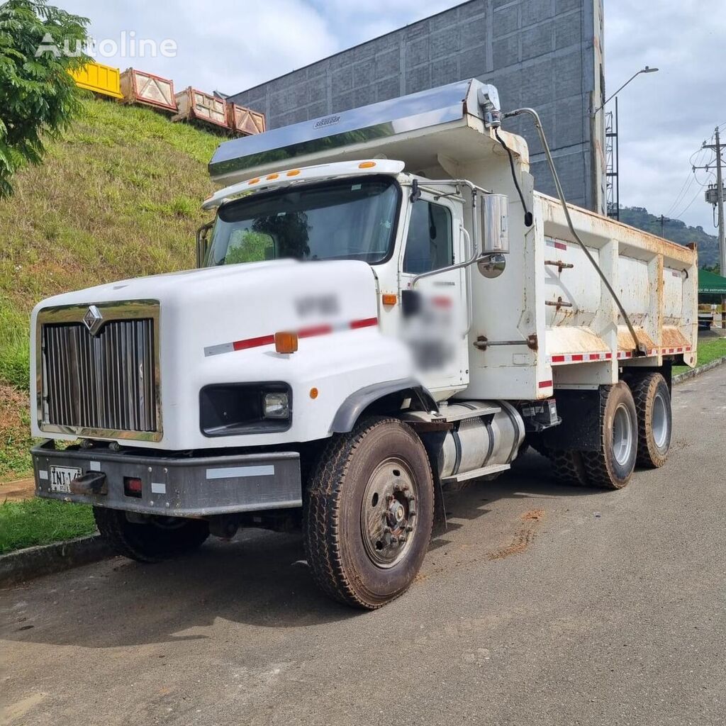 International 4900 dump truck