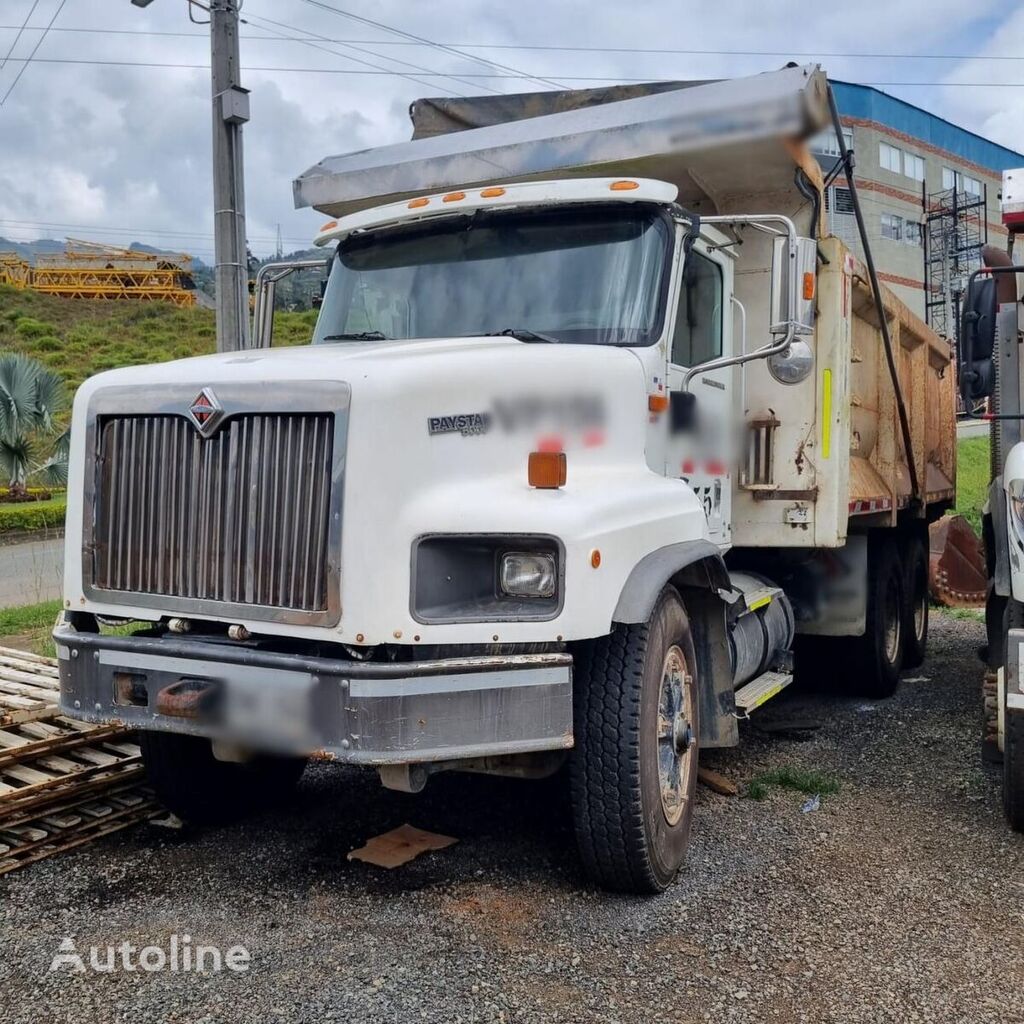 International 4900 dump truck