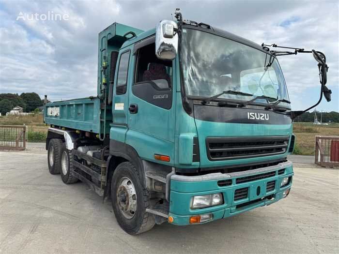 Isuzu GIGA dump truck