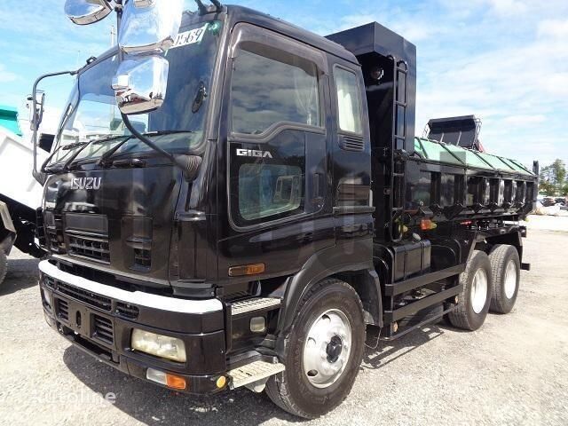 Isuzu GIGA dump truck