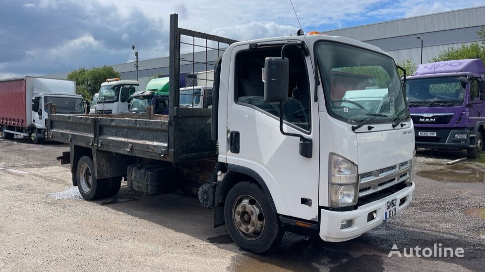 Isuzu N75 190 dump truck