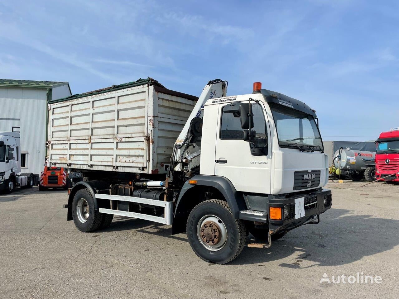 MAN 14.225 dump truck