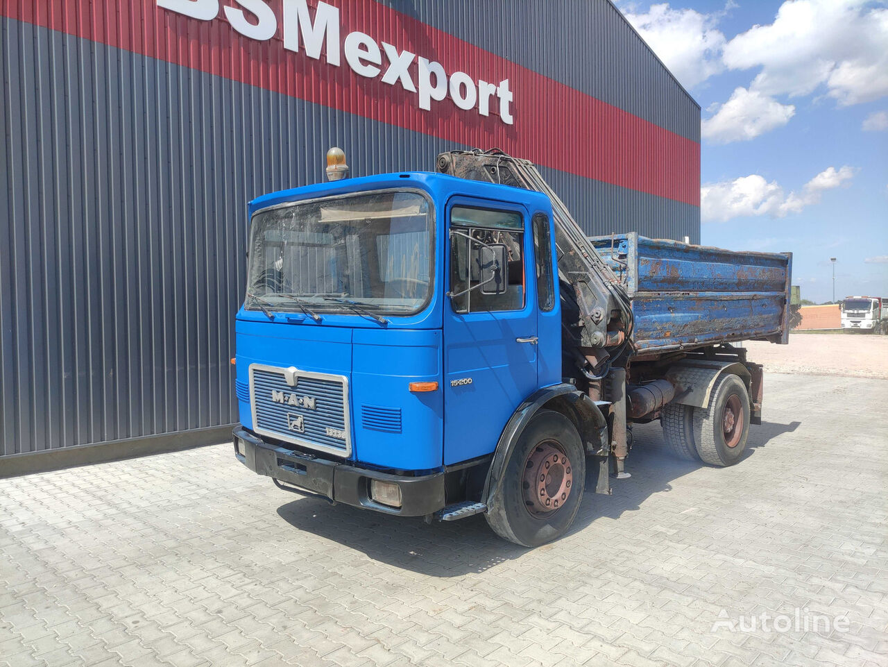 самосвал MAN 16.168 dump truck + crane